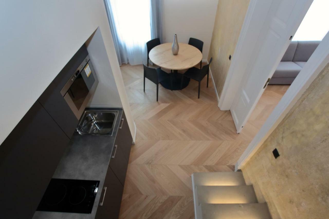 The Apartment House - Mezibranska Prag Exterior foto