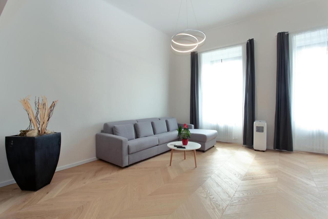 The Apartment House - Mezibranska Prag Exterior foto
